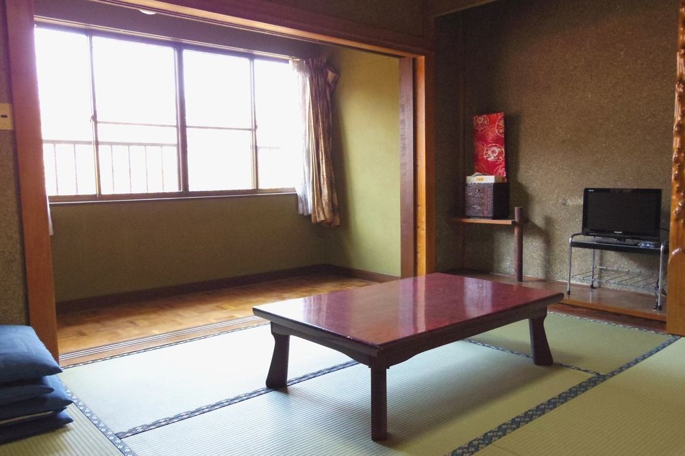 Zero-Project Japan Guesthouse Yamanakako Exterior photo